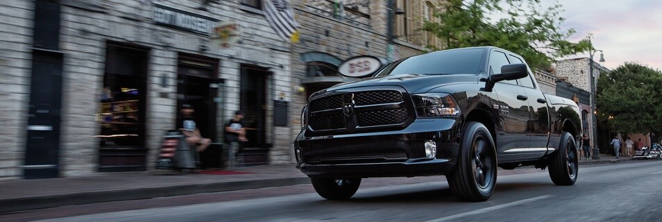 2017-RAM-1500-Express-QuadCab-Truck-L02.jpg