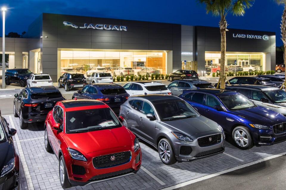 2019-Fields-Land-Rover-Jaguar-Jacksonville-081A-Deremer-Studios-LLC-960x640.jpg