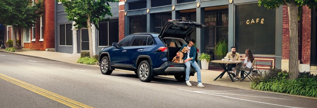 RAV4