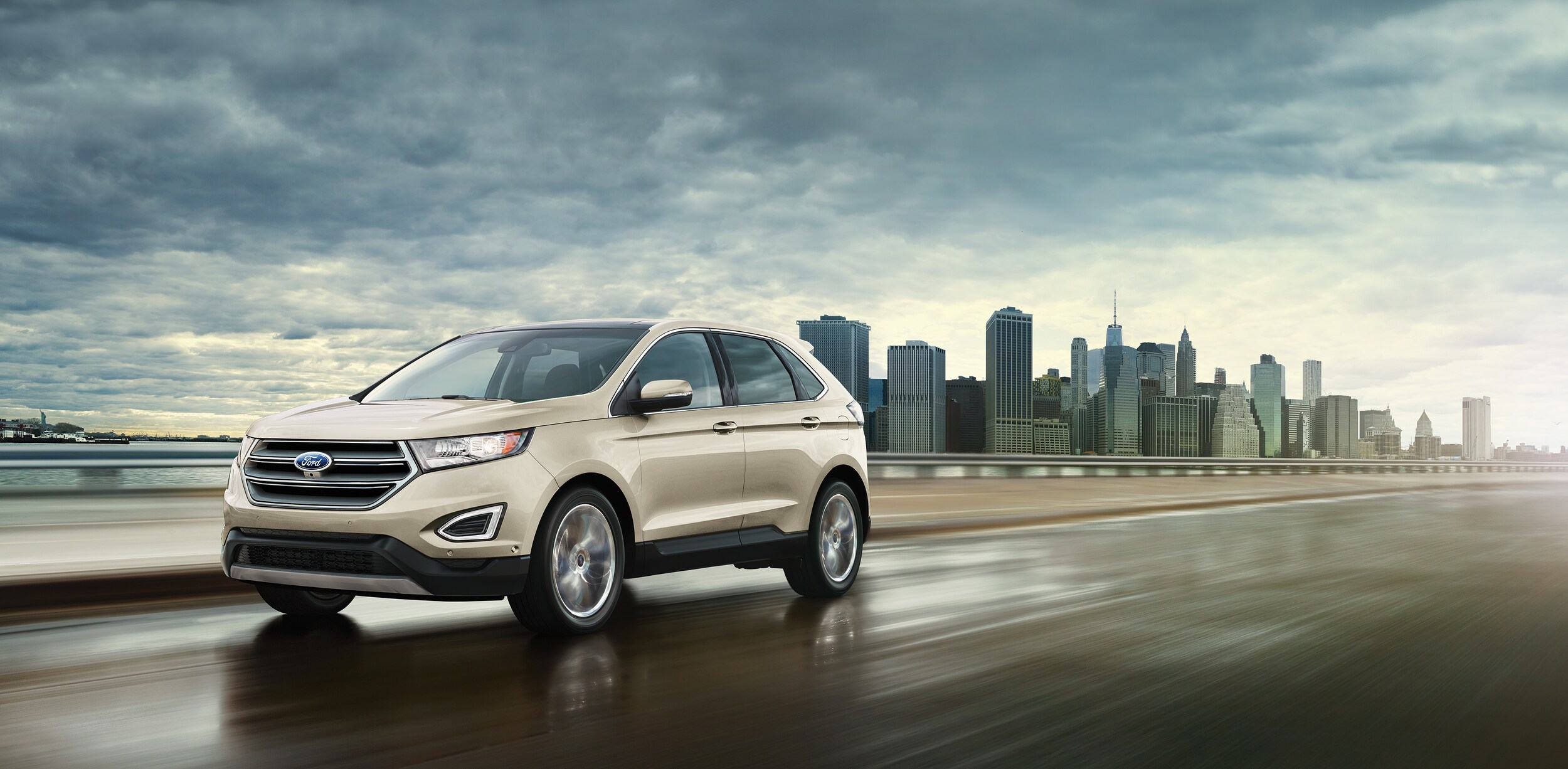 2018 Ford Edge Exterior Action Shot.jpeg