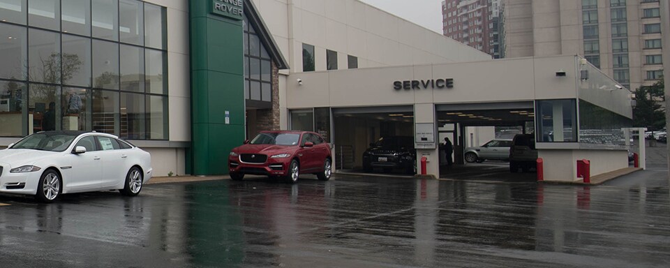 Jaguar Bethesda Service Center Jaguar Bethesda service center entrance