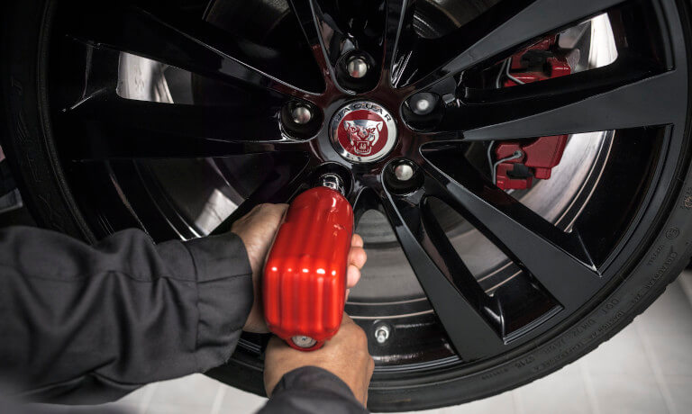 Jaguar Tire Change