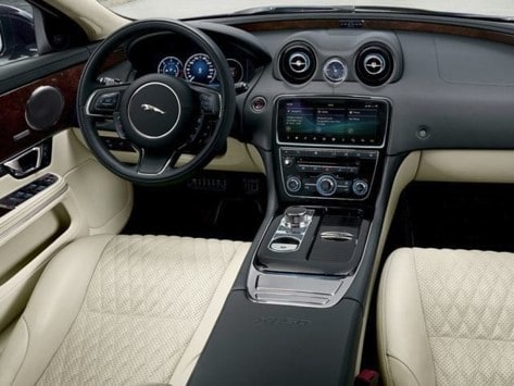 XJ Front Seat.jpg