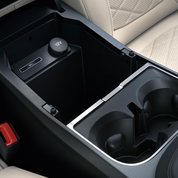 E-Pace-cupholder.png