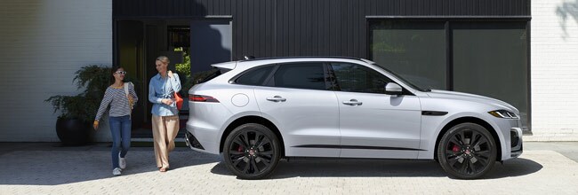 Jaguar Glen Cove Schedule Service Pick-Up