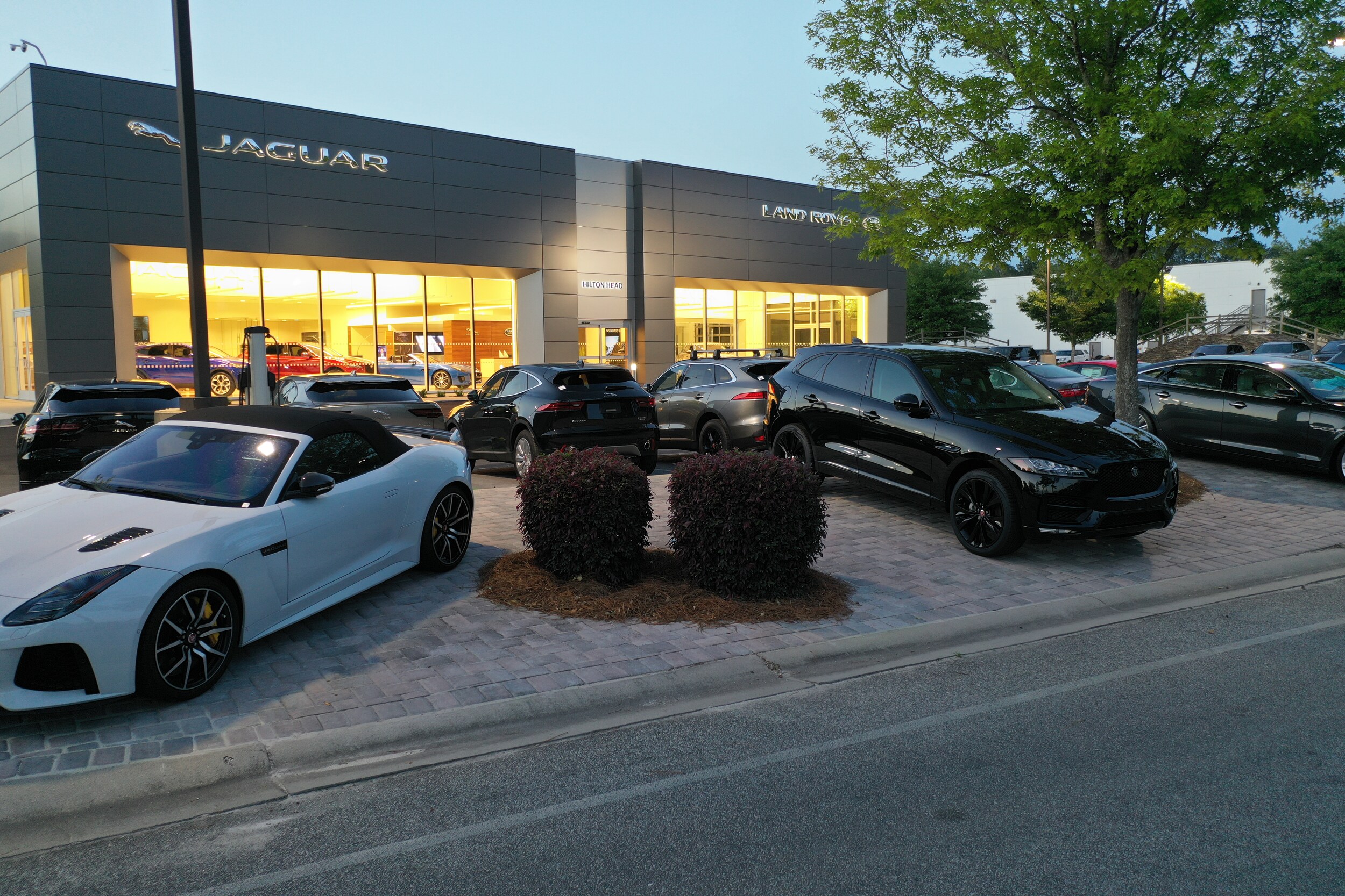 JLR_NewBuilding_Photos21.JPG
