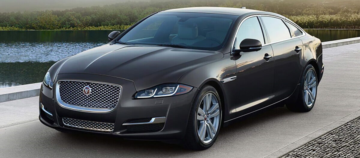 2018 Jaguar XJ Parked