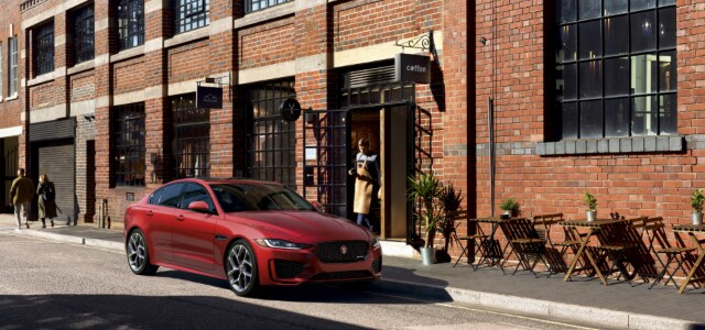 Jaguar XE