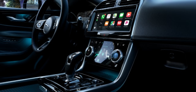 Jaguar XE center
console