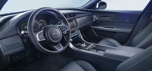 Jaguar XF interior