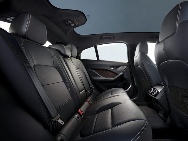 Jaguar I-PACE interior