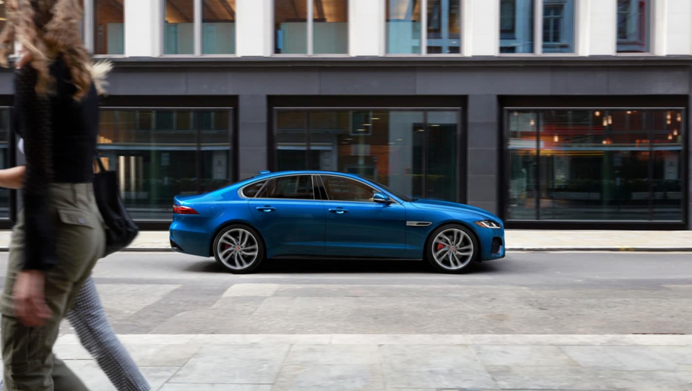 Jaguar XF