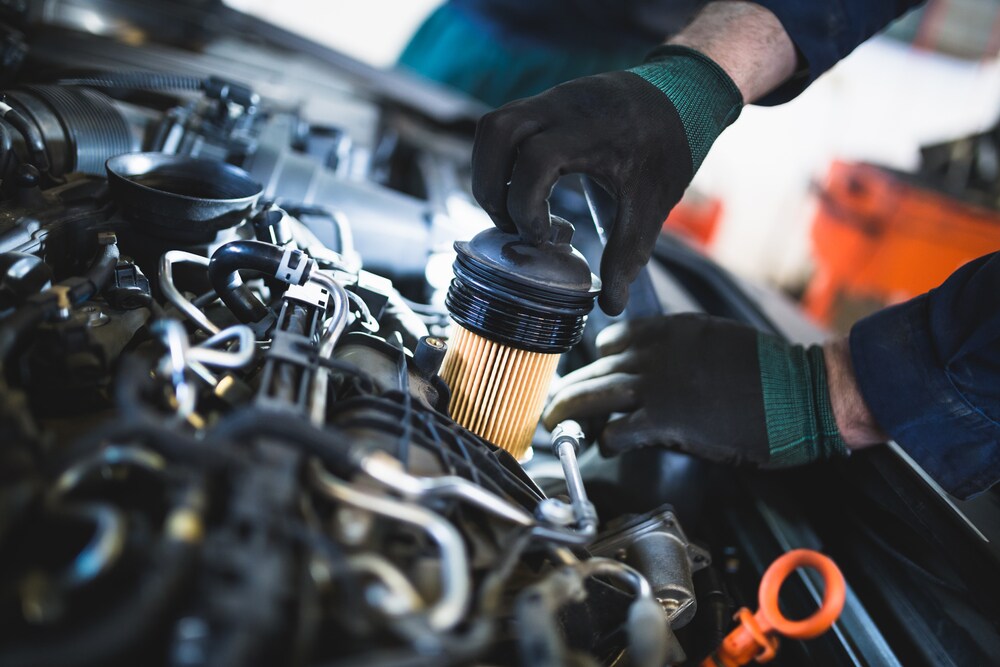 Fuel filter replacement.jpg