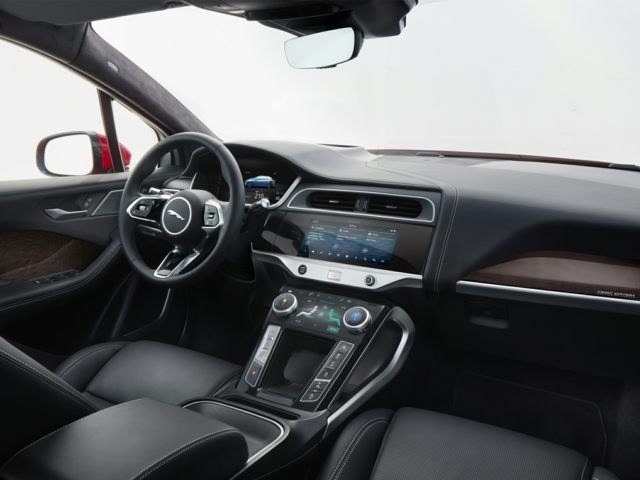 2019 Jaguar I-PACE - Interior (1).jpg