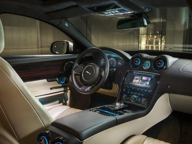 2019 Jaguar XJ - Interior (1).jpg