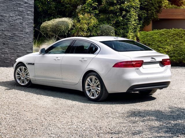 2018 Jaguar XE - Exterior (2).jpg
