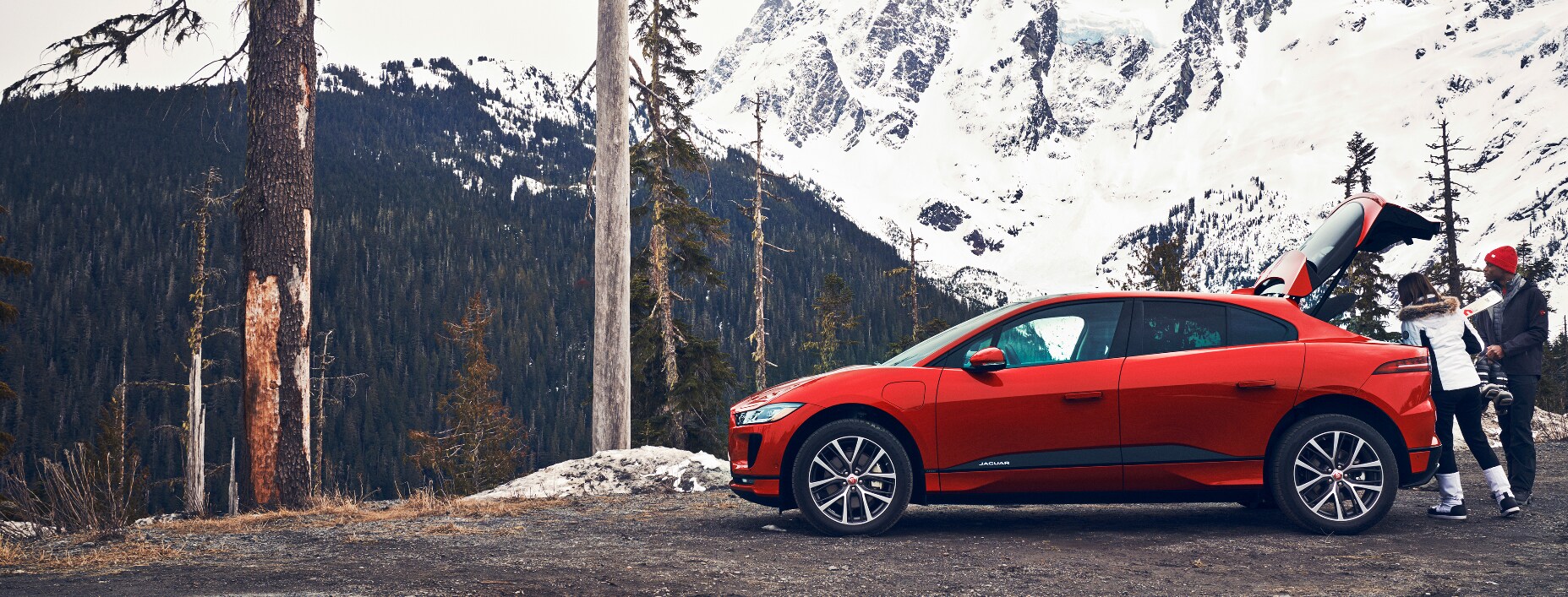 Jaguar-Lifestyle-23.png