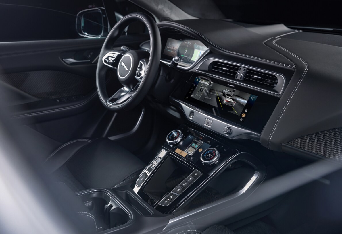 i-pace-interior.png