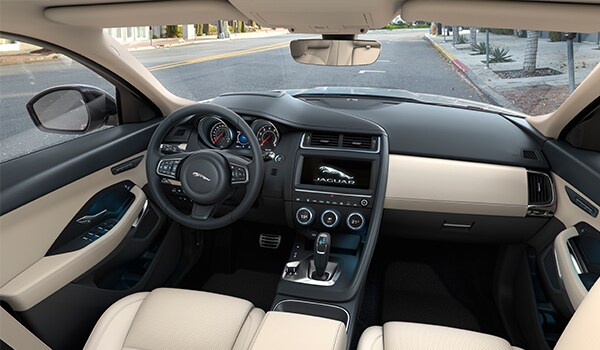 2019-E-Pace-cockpit.png