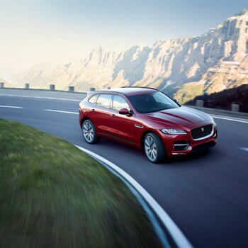 F-pace-red.png