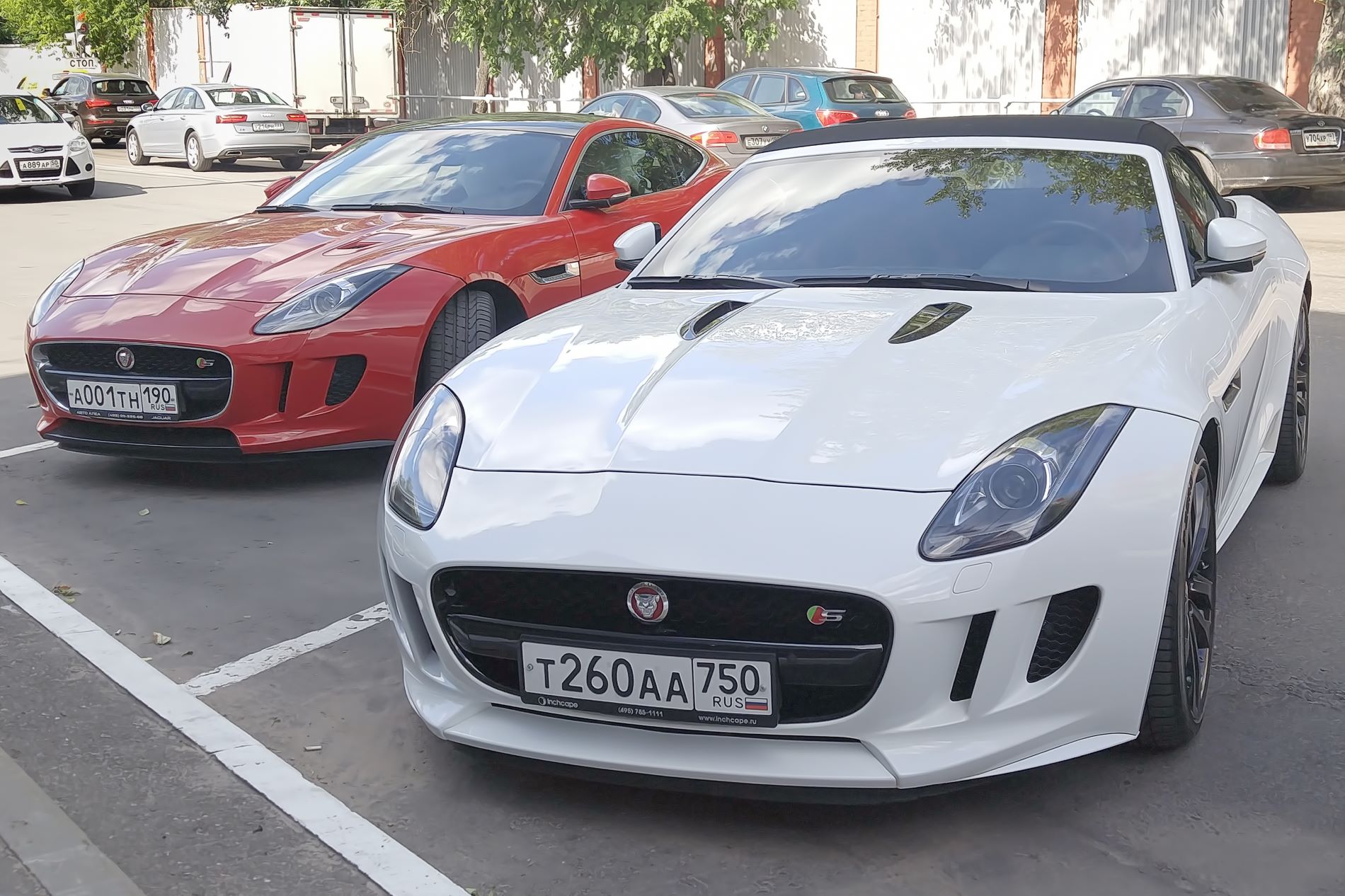 A picture of a Jaguar F-Type 400 Coupe 2017 with its branded leather steering wheel and windsor leather performance seats