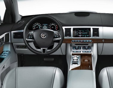 2014-Jaguar-XF-B.jpg