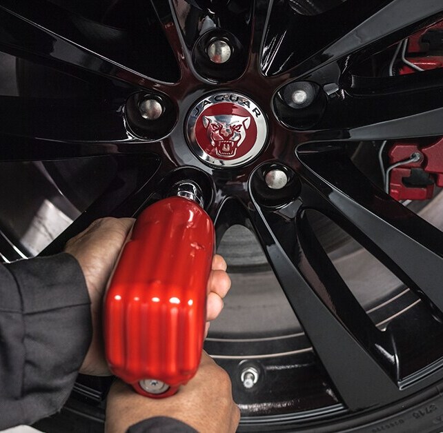 Jaguar Tire Service Jaguar maintenance in Scarborough