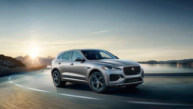 2022-Jaguar-FPACE-RDynamicS-SUV-L01.png