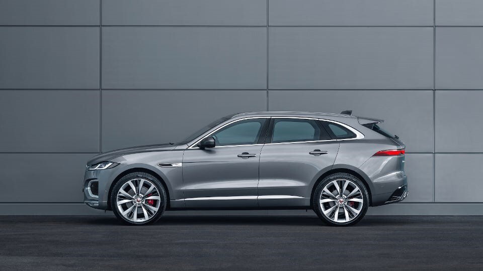 2021 jaguar f pace.jpg