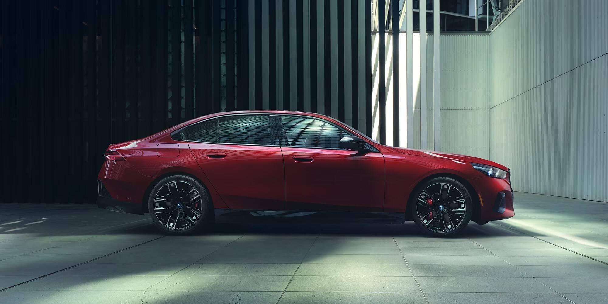 Engineered For Dynamism With High-End Performance Engineered For Dynamism With High-End Performance