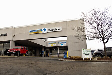 dropbox_entrance_chevy.jpg