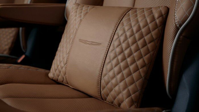 1700500375Interior2.jpg