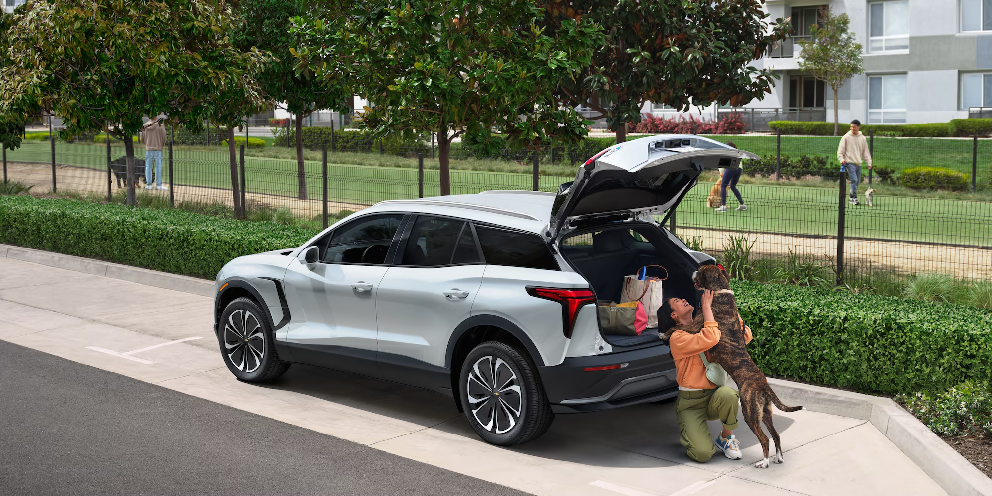 Spacious Interior and Cargo Room Spacious Interior and Cargo Room