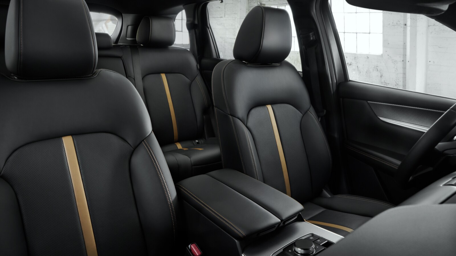 Indulgent Comfort Inside The Cabi Indulgent Comfort Inside The Cabi