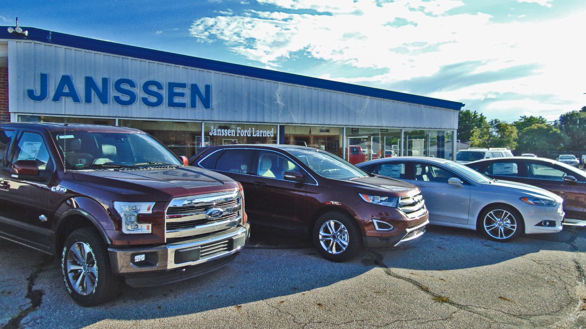 dealership2.jpg
