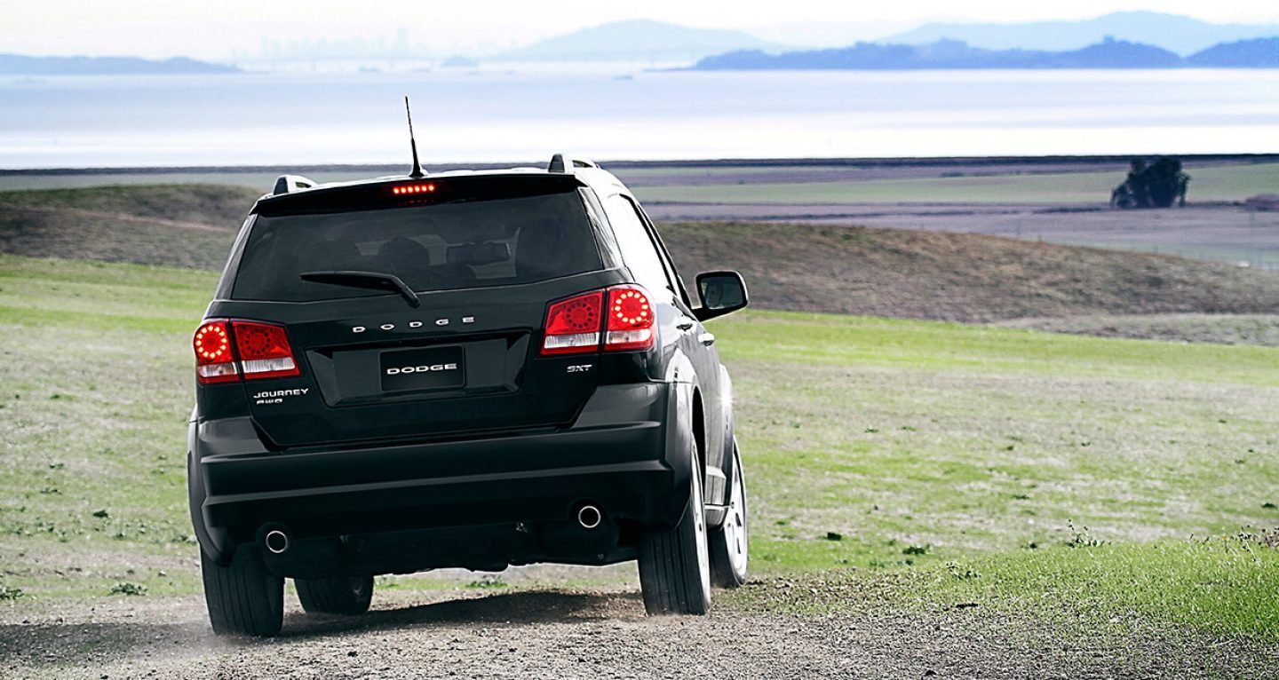 2018-dodge-journey-gallery-exterior-20.jpg.image.1440.jpg