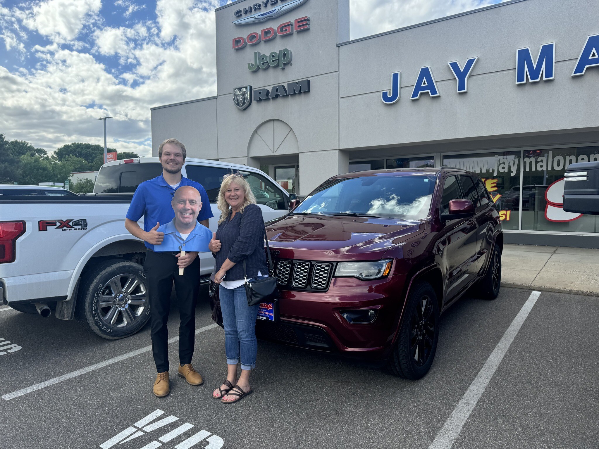 Winsted MN Jeep Grand Cherokee customer at Jay Malone CDJR Hutchinson