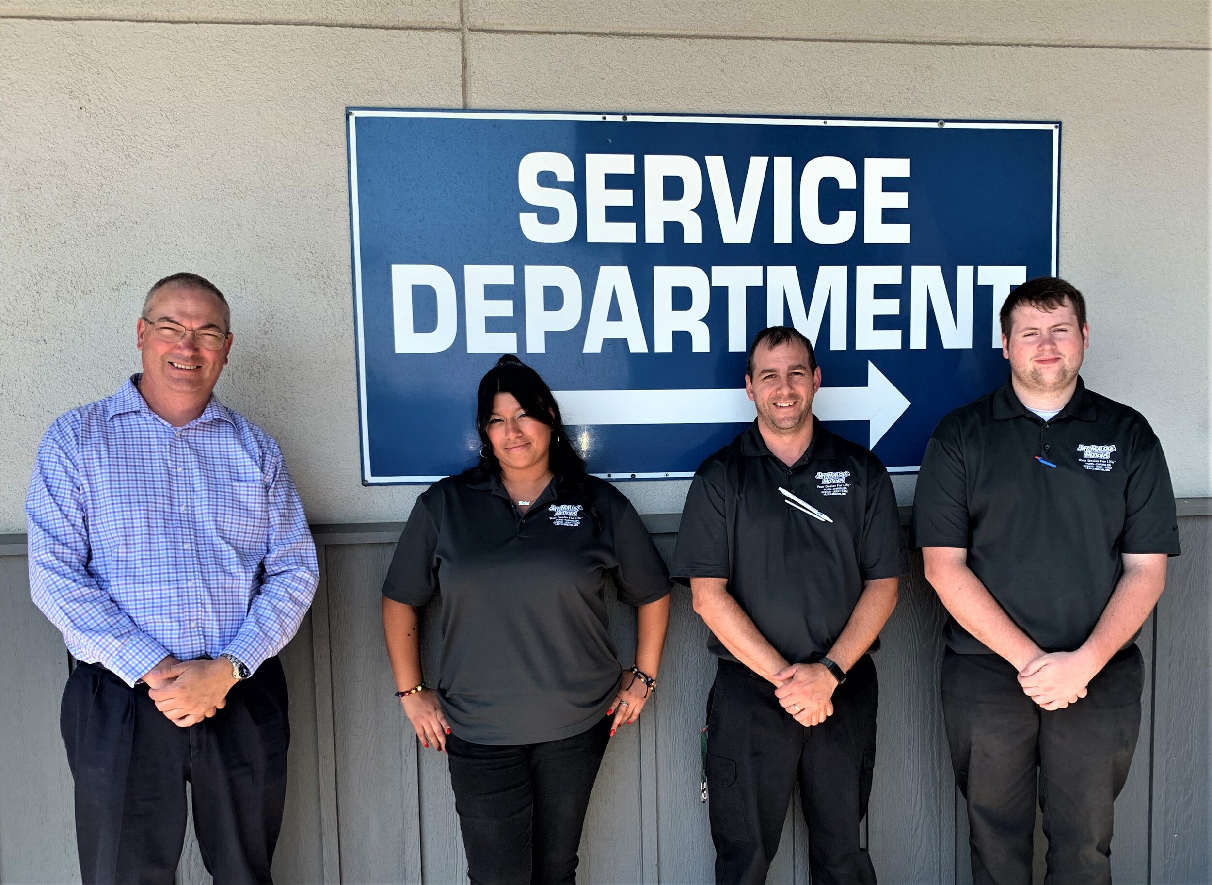 Service Advisors 2021 (2).jpg