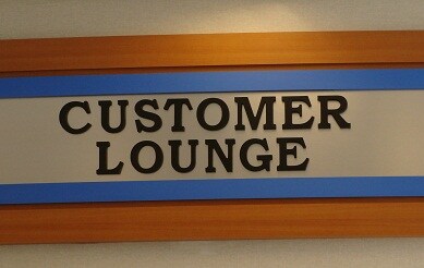 Lounge02.jpg