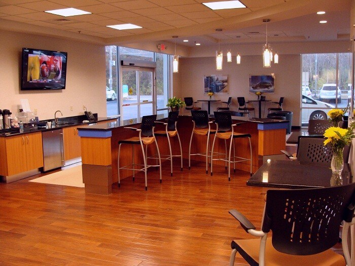 Lounge06a.jpg