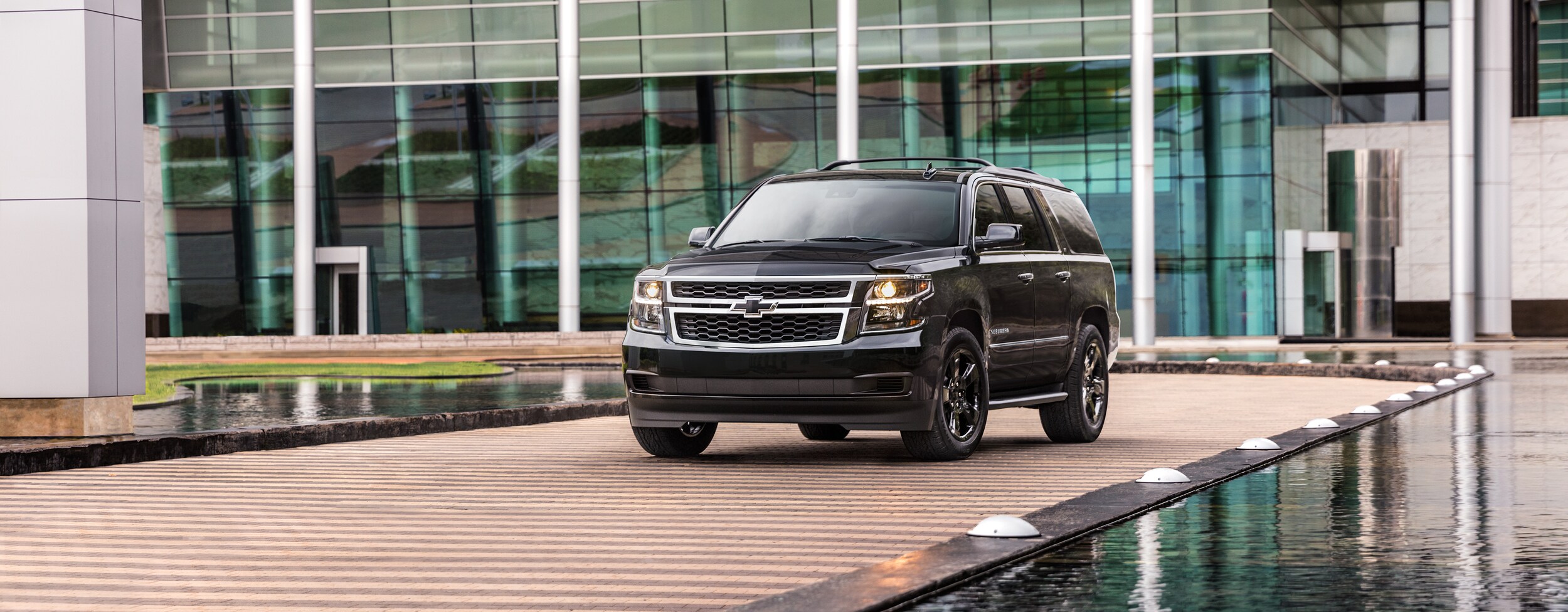 2020-Chevrolet-Suburban-LT-MidnightEdition-SUV-L01.jpeg Used Chevrolet Suburban Wilmington