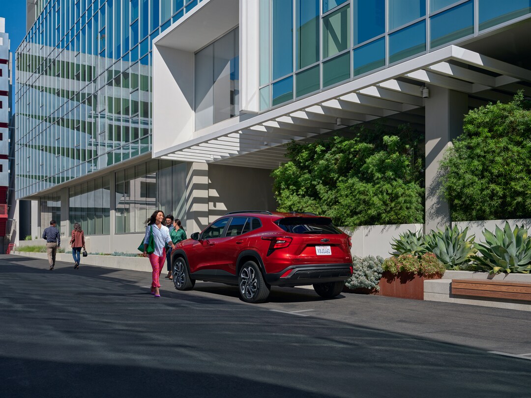 Chevy 2025 Chevrolet Trax Exterior Rear