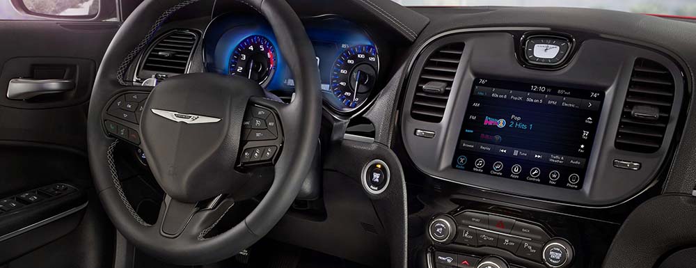 2018 Chrysler 300 Interior