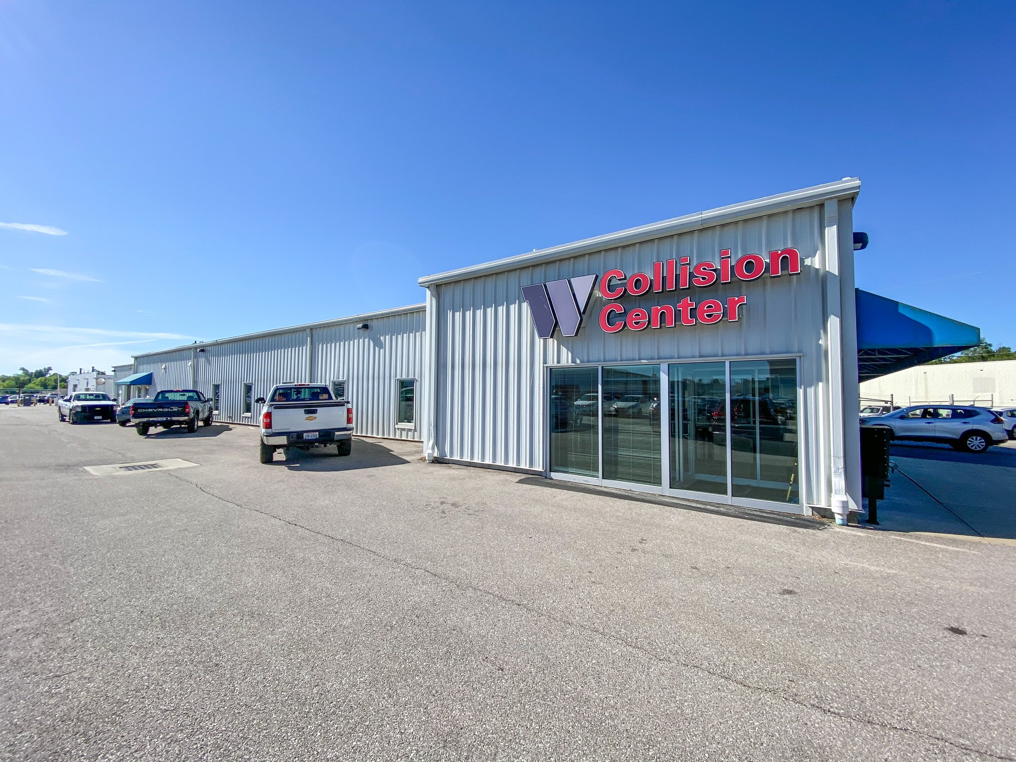 Eastgate Body Shop.jpg