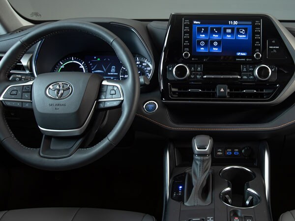 2022 Toyota Highlander Hybrid Interior