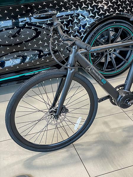 n-Mercedes-Benz-EQ-Formula-E-Team-eBike-2.jpg