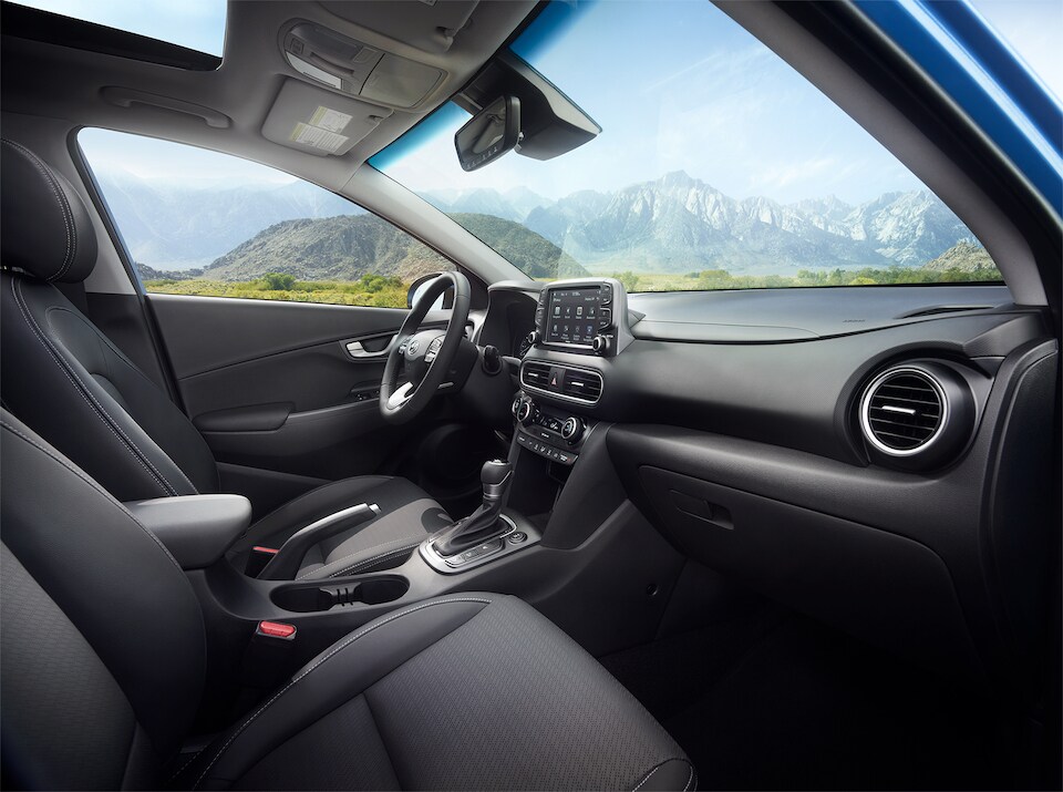 2018 Hyundai Kona - Interior (4).jpeg