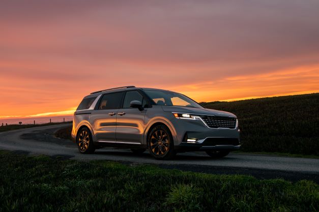 2023 Kia Carnival