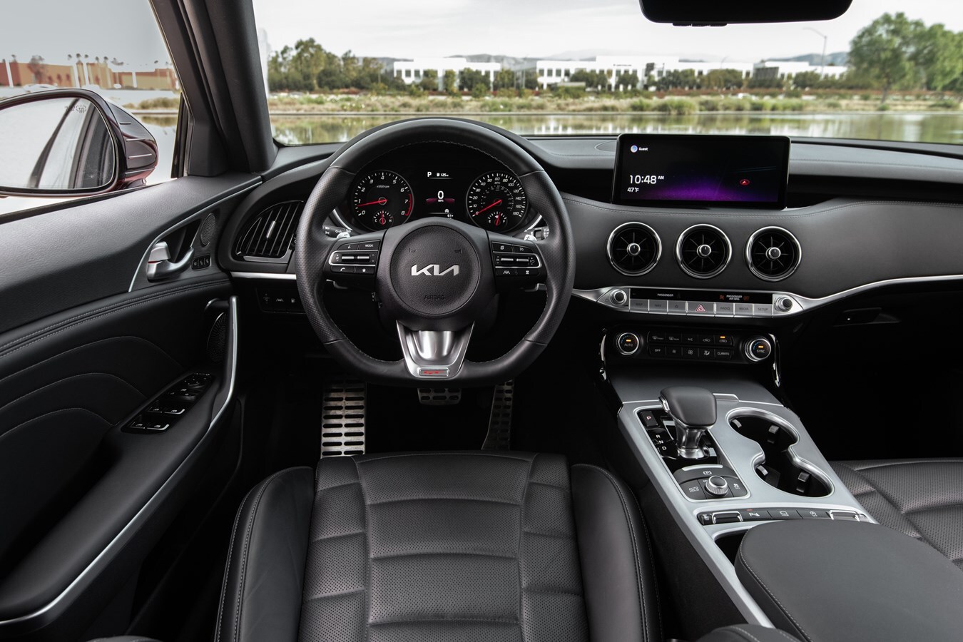 2023 Singer Interior 2023 Singer Interior