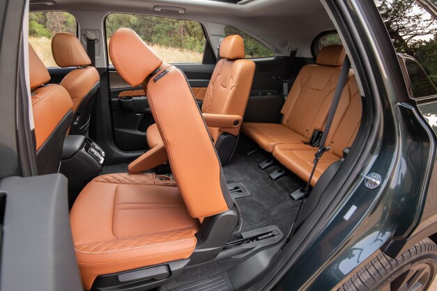 2022 Kia Sorento X-Line Interior